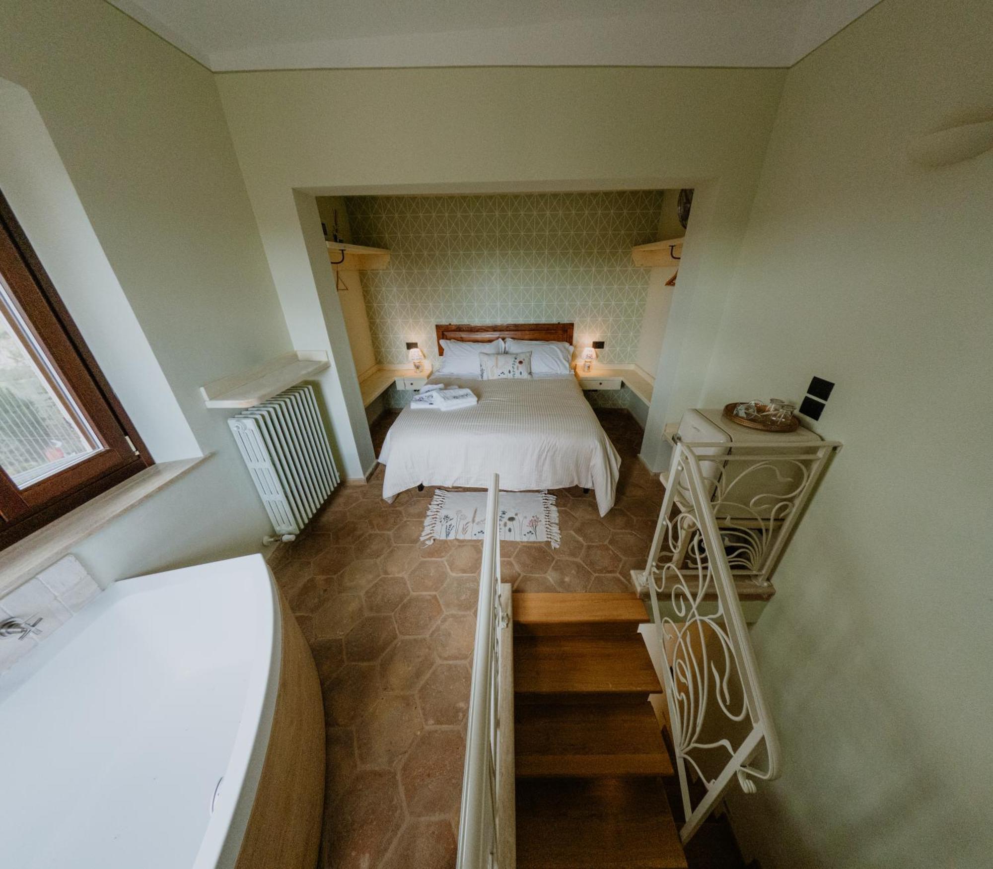 Bed and Breakfast La Casa Delle Api Оффида Экстерьер фото